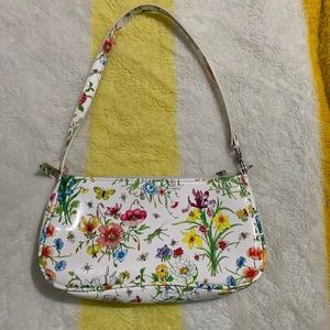 White flower purse